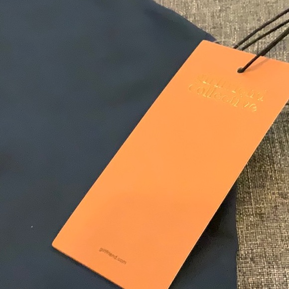 NWT Girlfriend Collective
Topanga Criss Cross Sports Bra Medium Navy - Picture 4 of 8